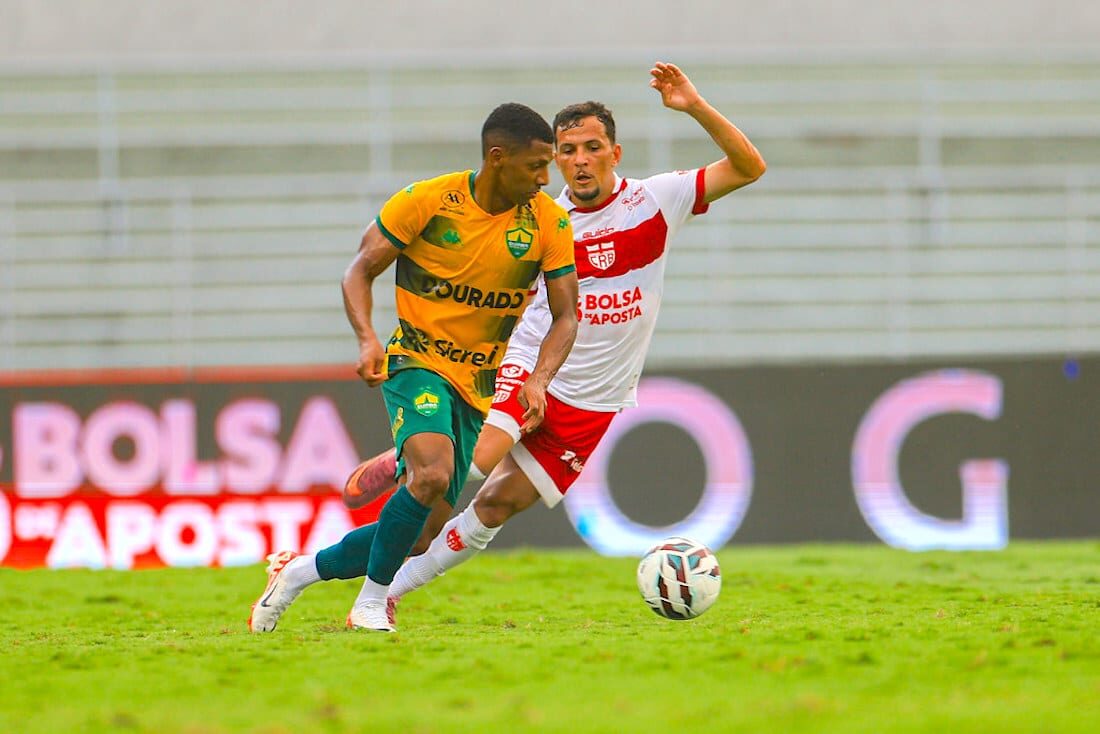Cuiabá enfrenta América-MG para seguir na briga pelo acesso à Série A