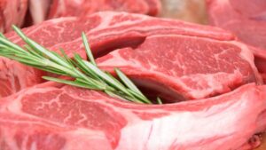Exportação de carne bovina de Mato Grosso avança 2.242% em 25 anos
