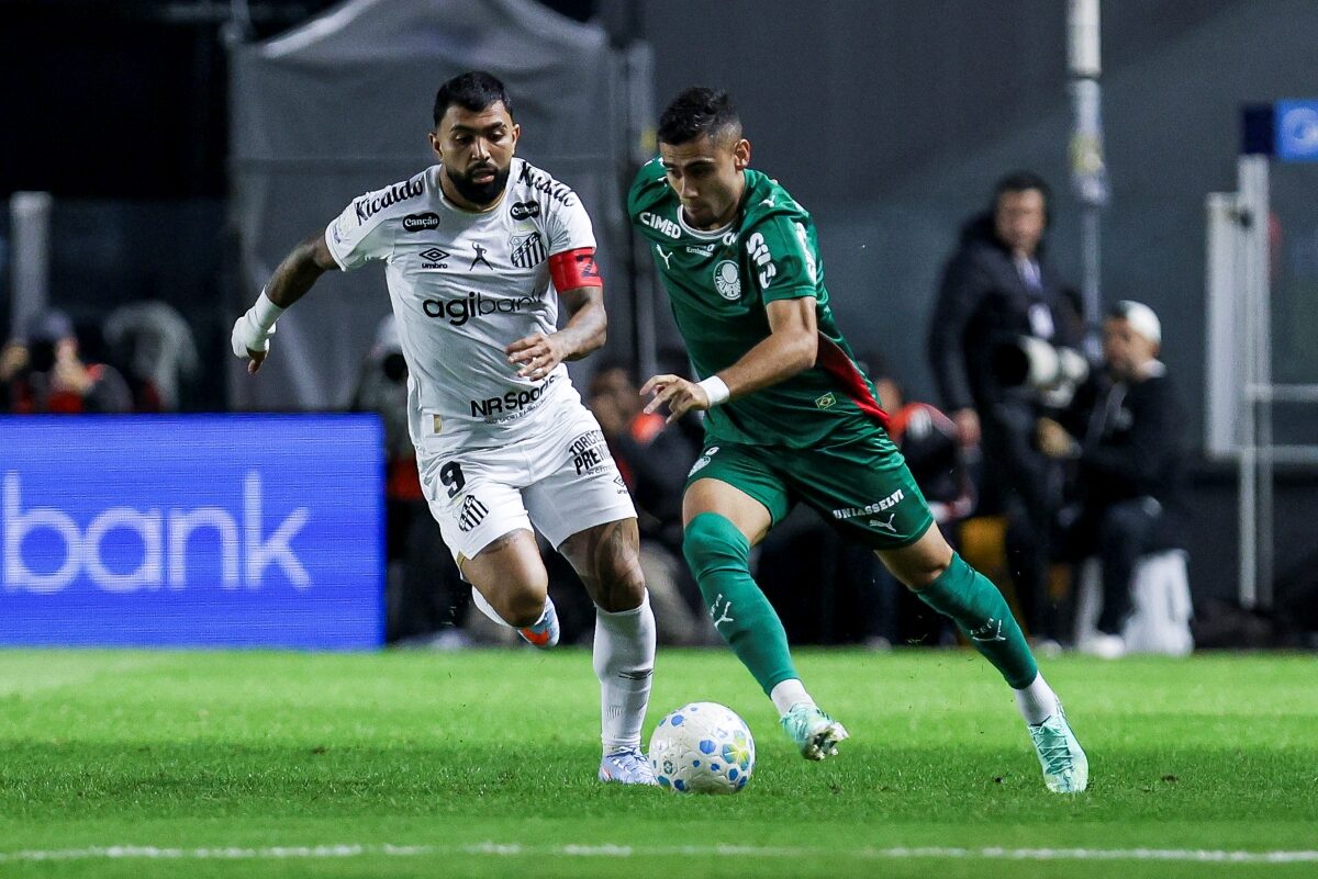 Santos e Palmeiras empatam e Flamengo segue líder do Brasileirão