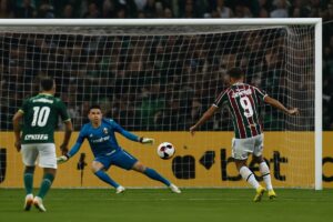 Veja a disputa de pênaltis entre Palmeiras x Fluminense pela Libertadores